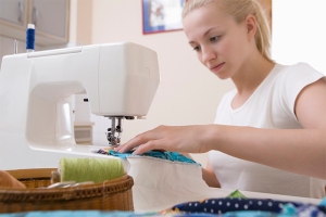 woman-sewing-med